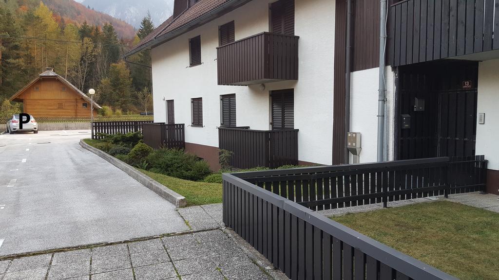 Apartment Hm Gozd Martuljek Exterior foto